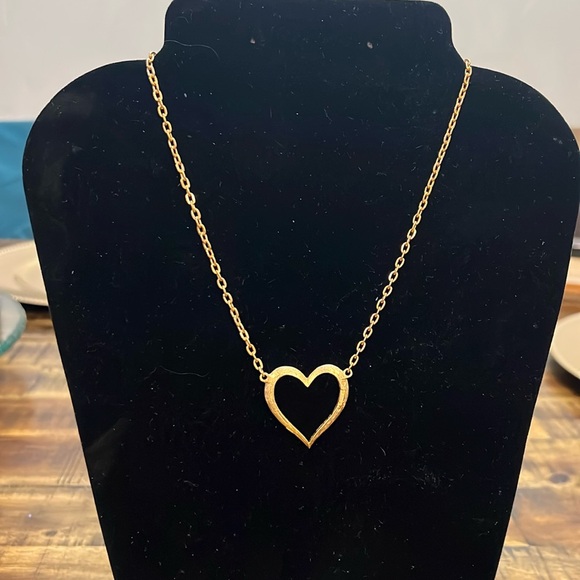 Trifari Vintage Gold Heart Necklace;16” long - Picture 1 of 5
